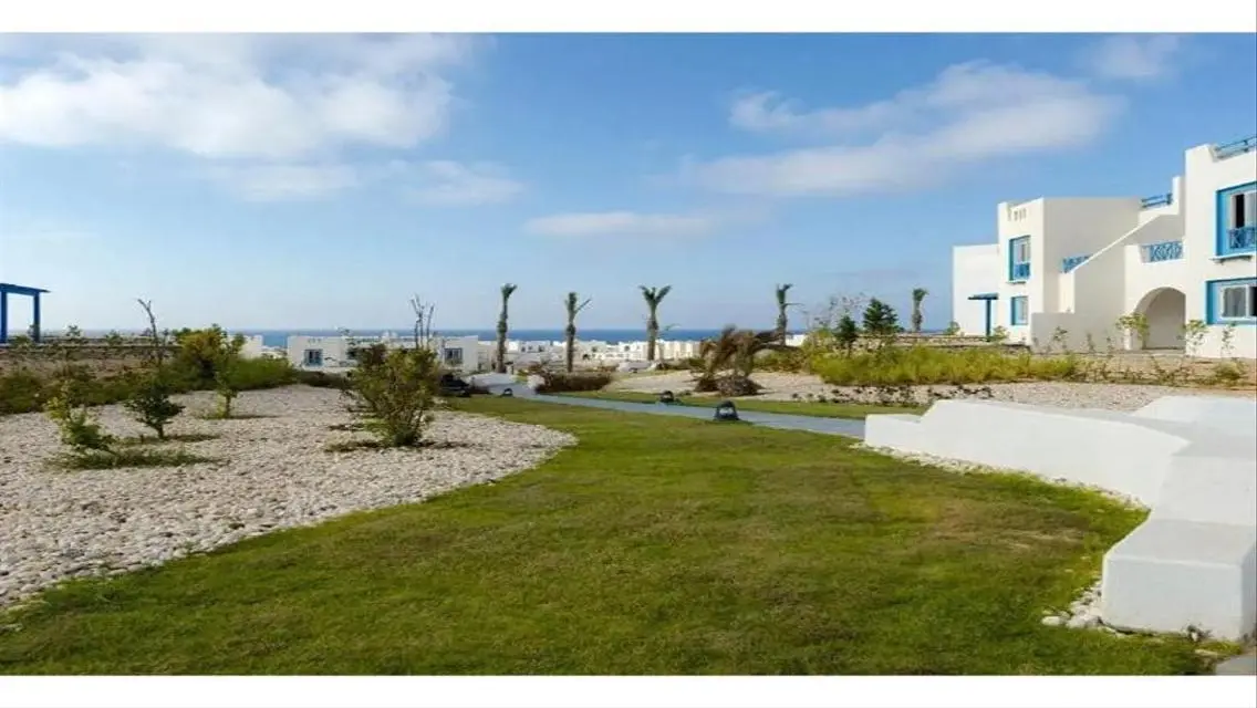 town house for sale in LVLS  m v north coast 180m