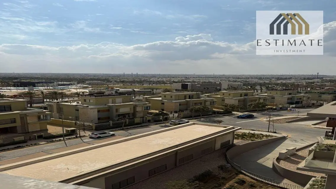 Studio with roof for rent 50m furnishd in Villette