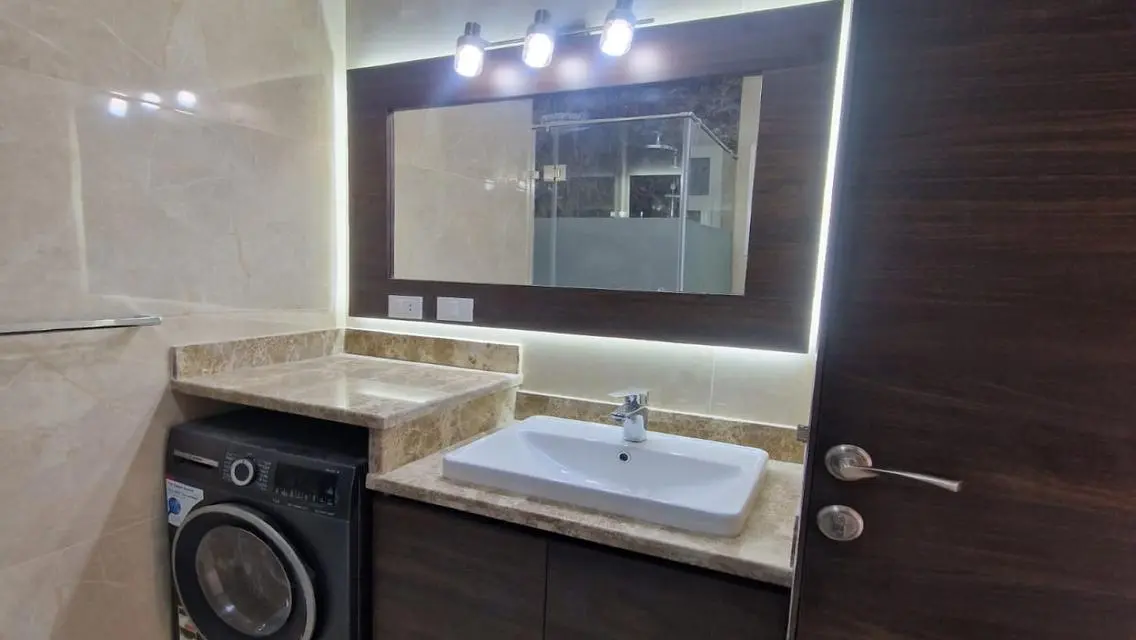 Furnished Apartment | prime location and view 