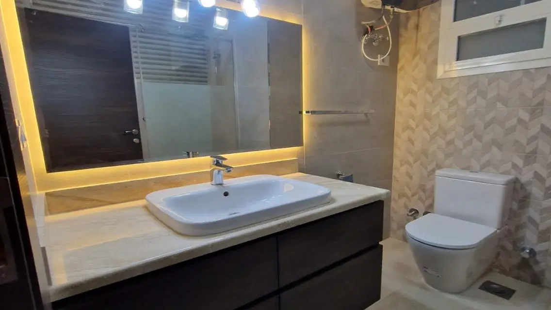 Furnished Apartment | prime location and view 