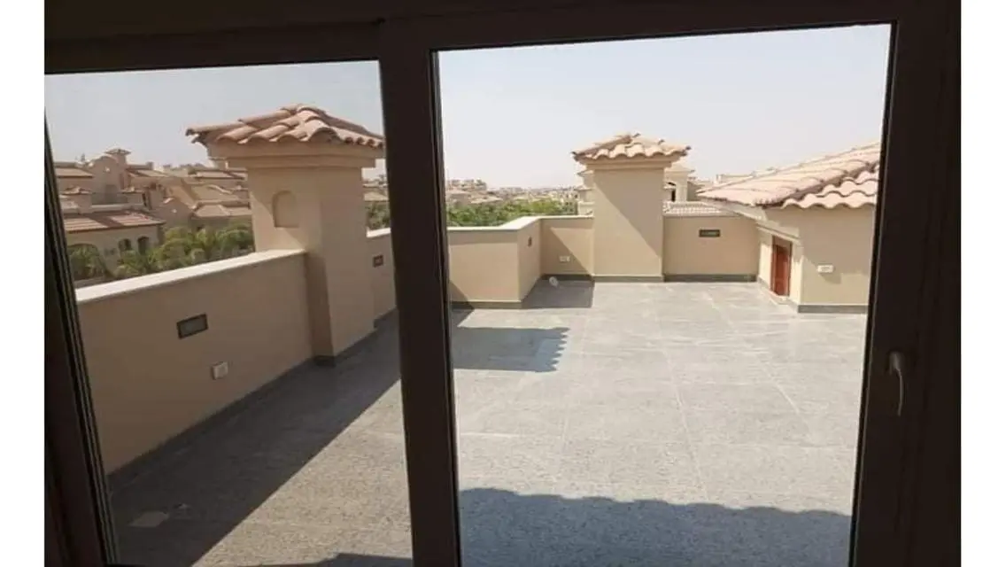 فيلا للبيع جوا اكبر كمبوند لشركة لافيستا متشطبة