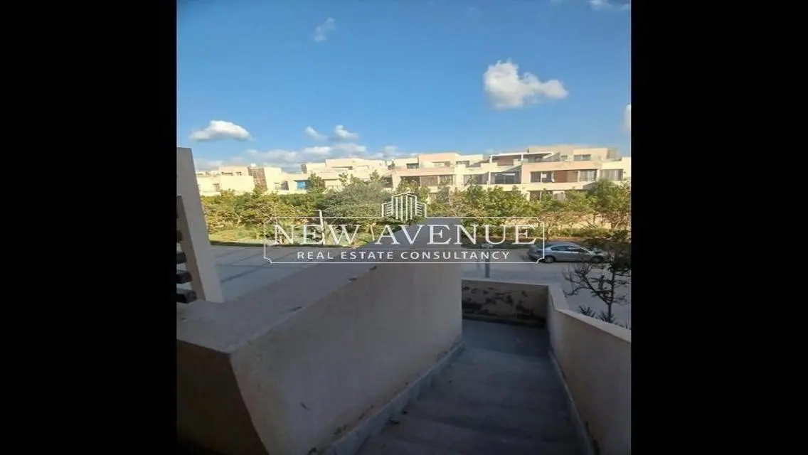 Second row golf Senior Chalet in Hacienda Bay