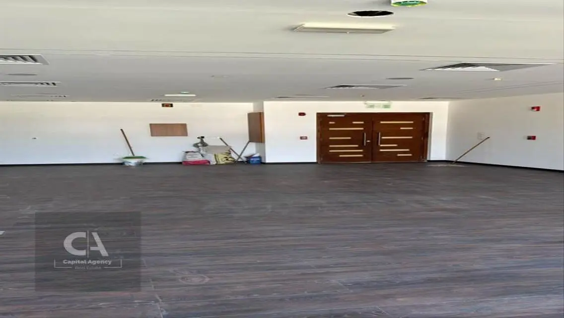 Office for rent 124m fully finished with air