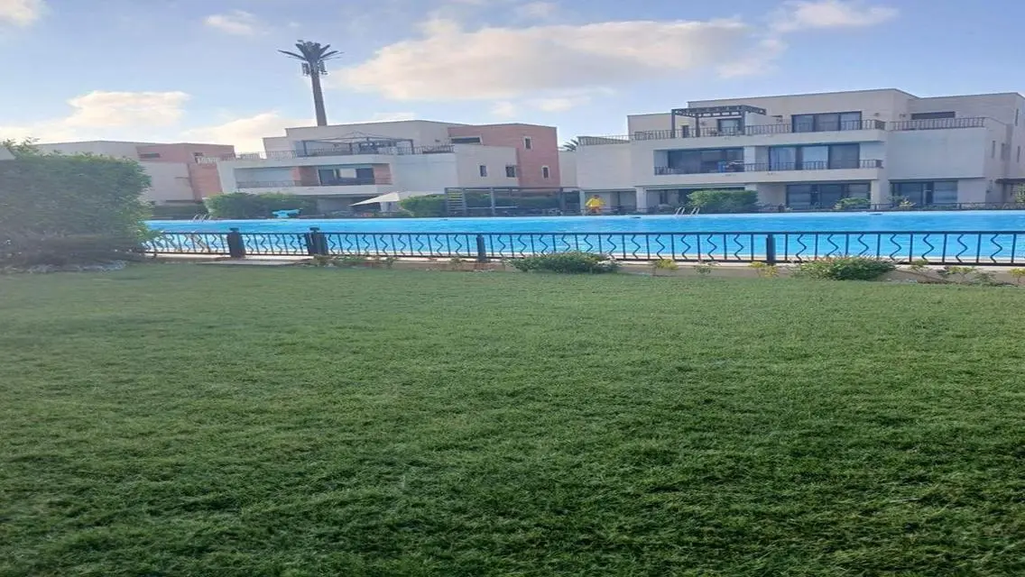 مراسي فيلا  دايركت على اللجون  ٥ غرف  للايجار