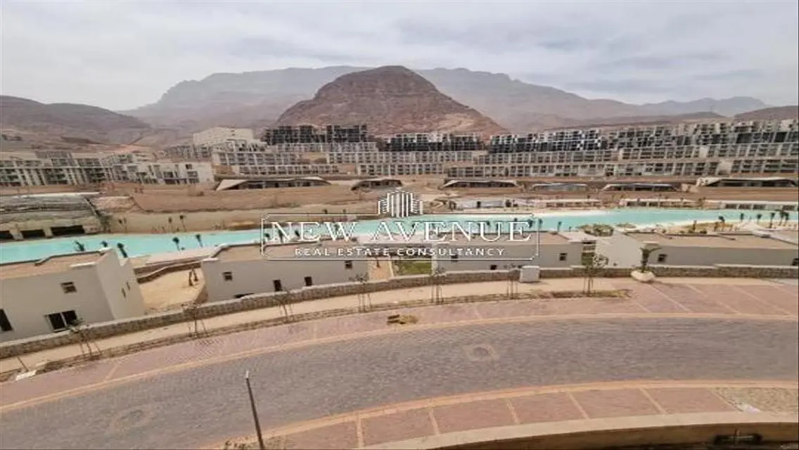 شاليه للبيع في المونت جلالة بحري  3 غرف نوم