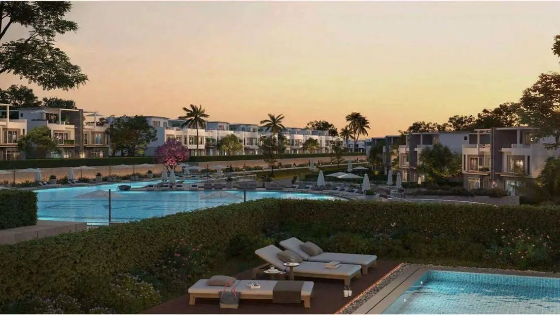 Apratment next to Beverly Hills with over 10 years