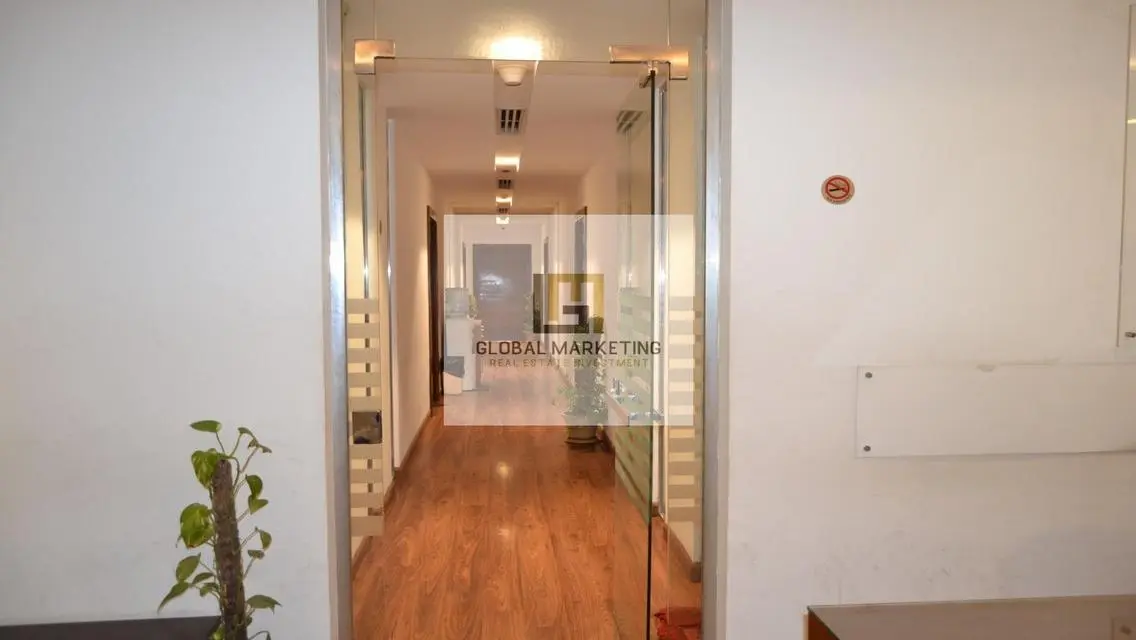 Fully finished office for rent 1000m on 90th Stree