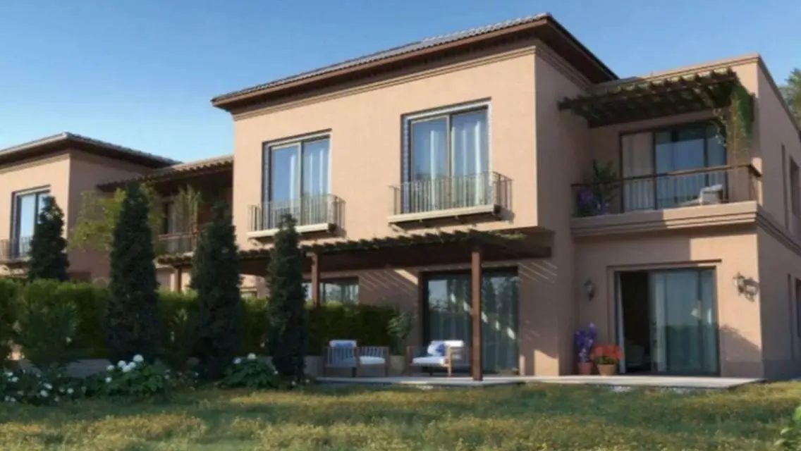 Townhouse in Village West next to Cairo Gate Emaar