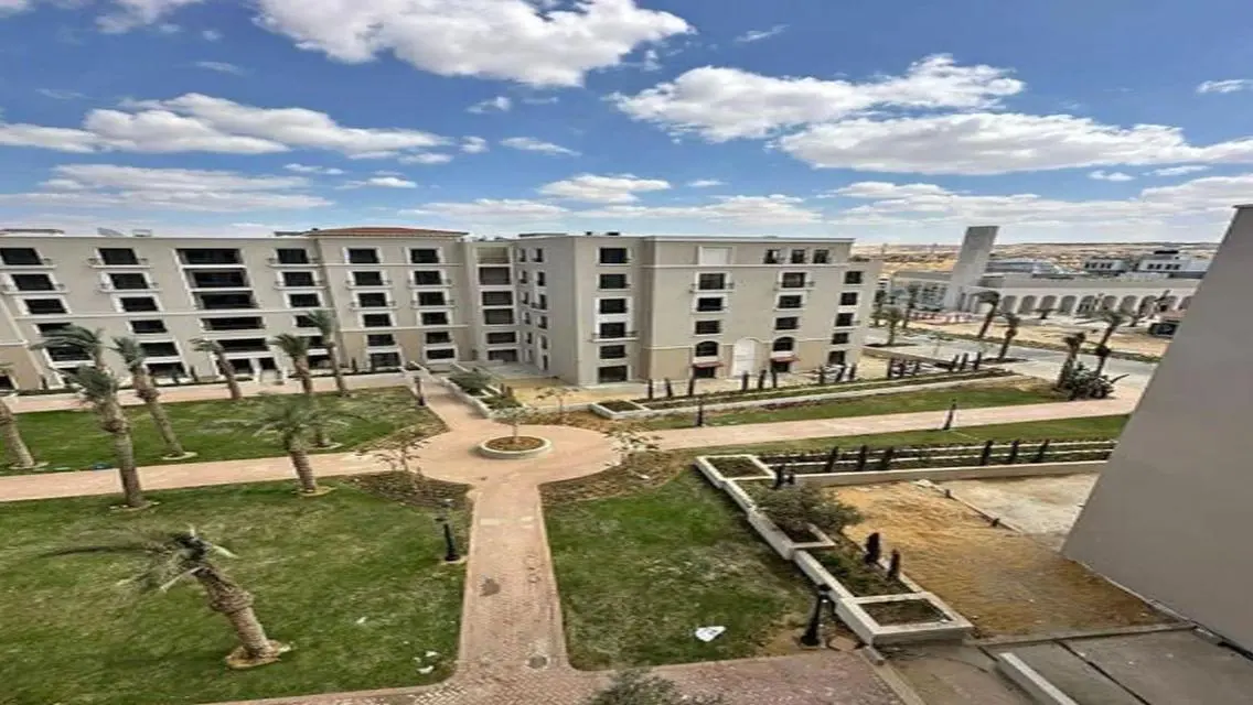 Townhouse in Village West next to Cairo Gate Emaar