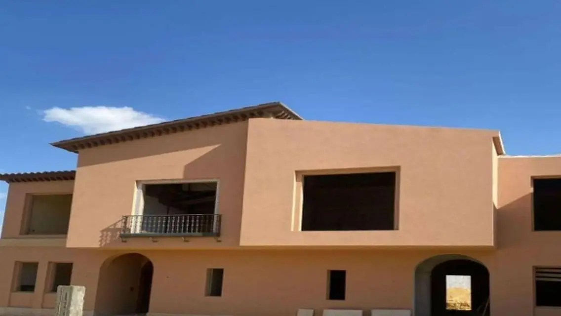 Townhouse in Village West next to Cairo Gate Emaar