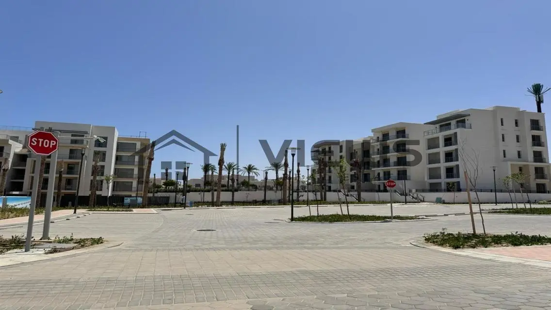 with installments chalet 1BD in Lea Marassi