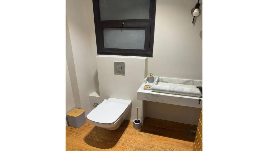 Apartment For Rent in Eastown ,Fully Furnished