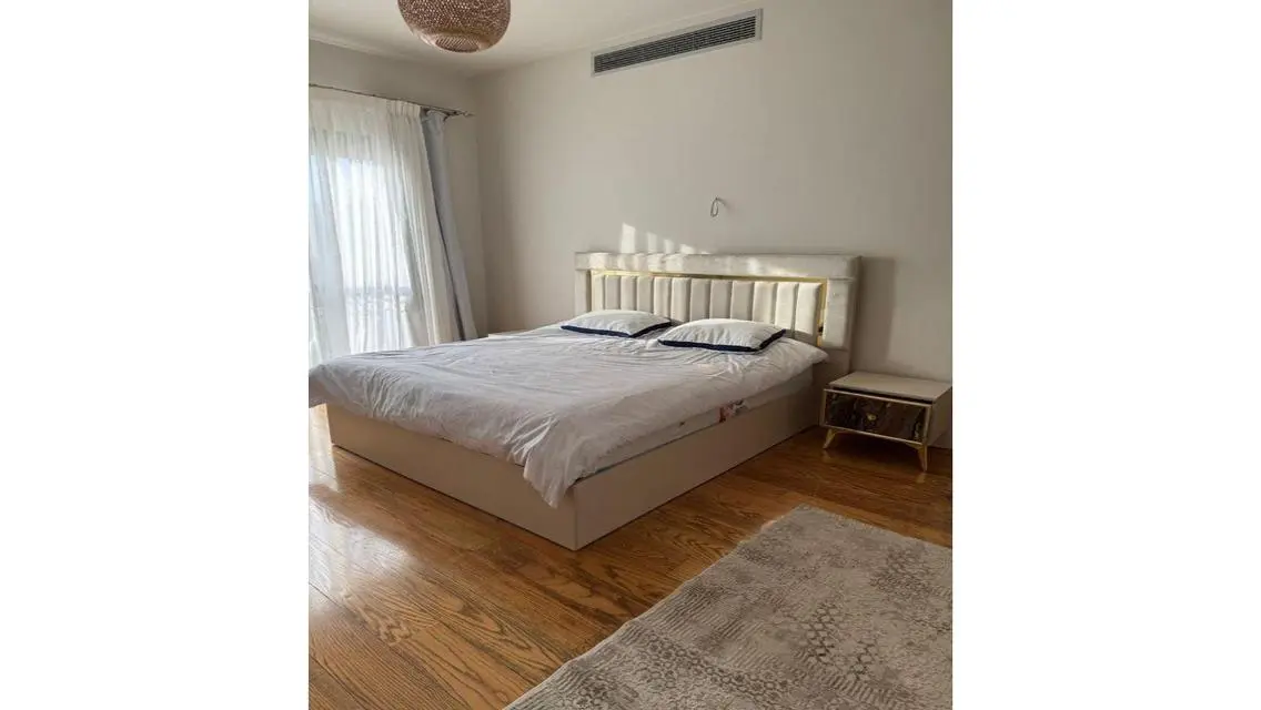 Apartment For Rent in Eastown ,Fully Furnished