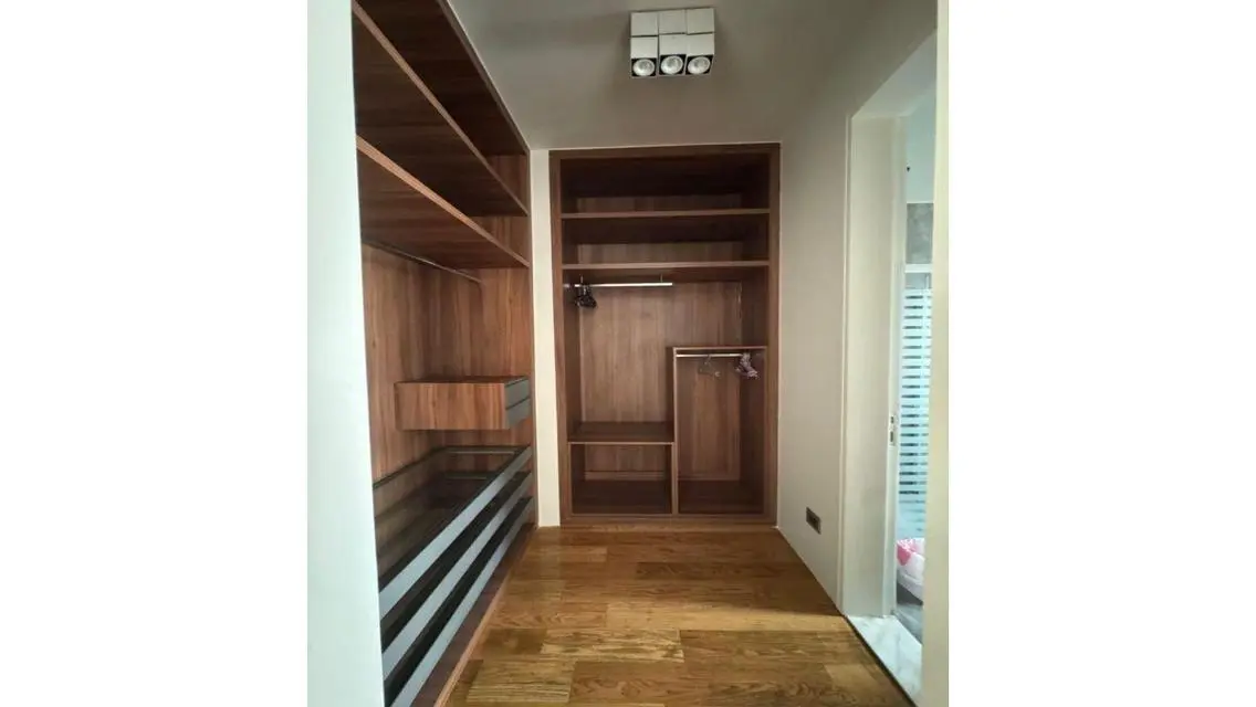 Apartment For Rent in Eastown ,Fully Furnished