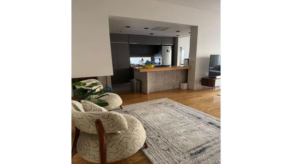 Apartment For Rent in Eastown ,Fully Furnished