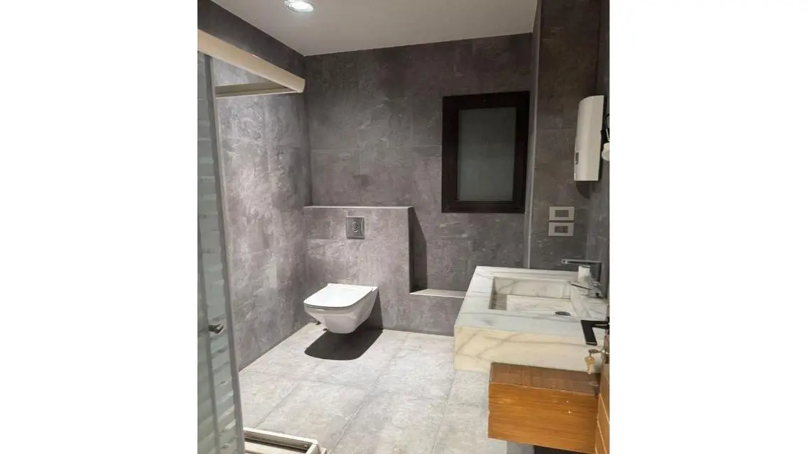 Apartment For Rent in Eastown ,Fully Furnished