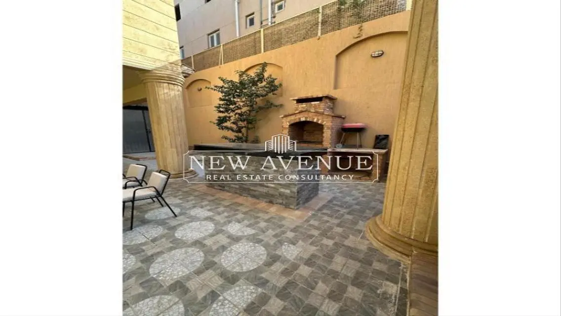Luxurious Standalone 1200m² with large garden Delivered