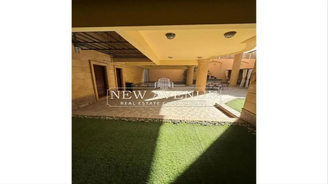 Luxurious Standalone 1200m² with large garden Delivered