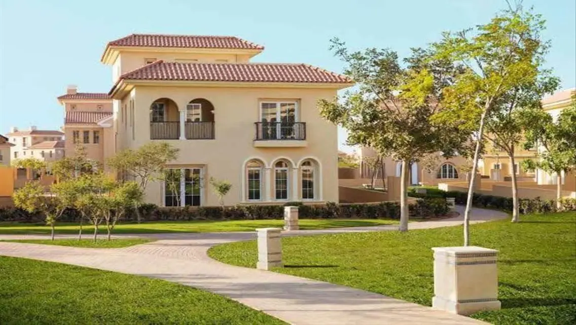 Townhouse Middle With The Cost Of The Launch