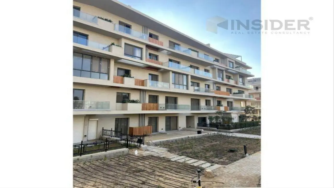 apartment with garden at v residence - villette
