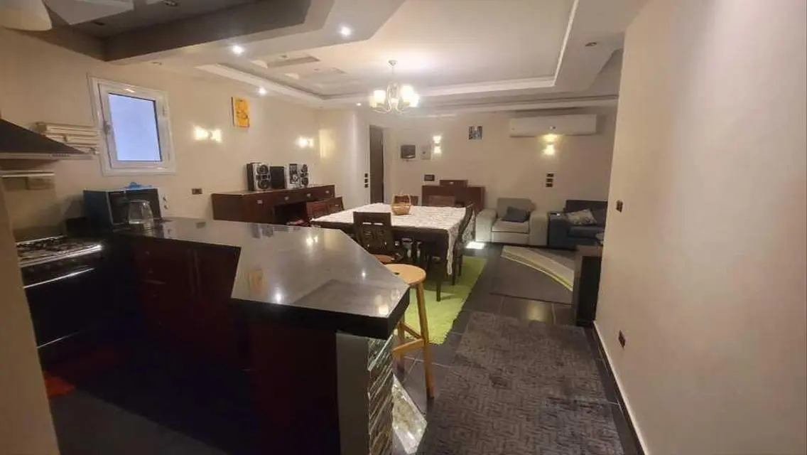 Ground floor apartment with garden for sale zayed