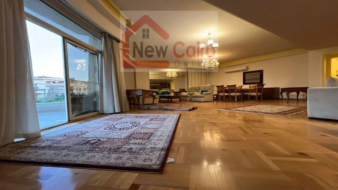 Luxury Villa with 3 Bedrooms for Sale