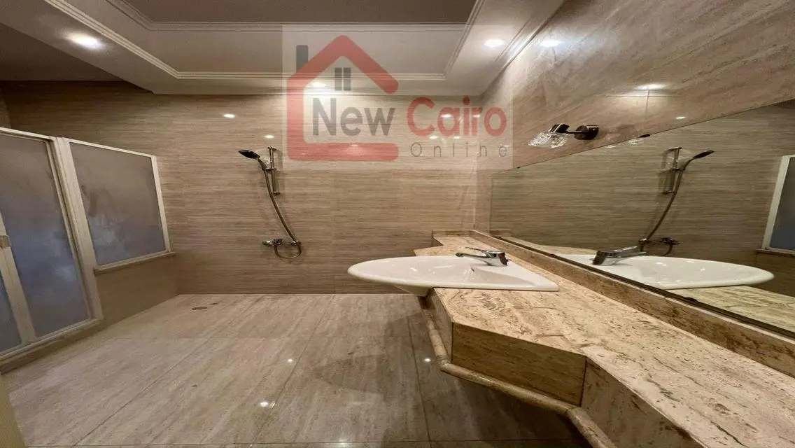 Luxury Villa with 3 Bedrooms for Sale