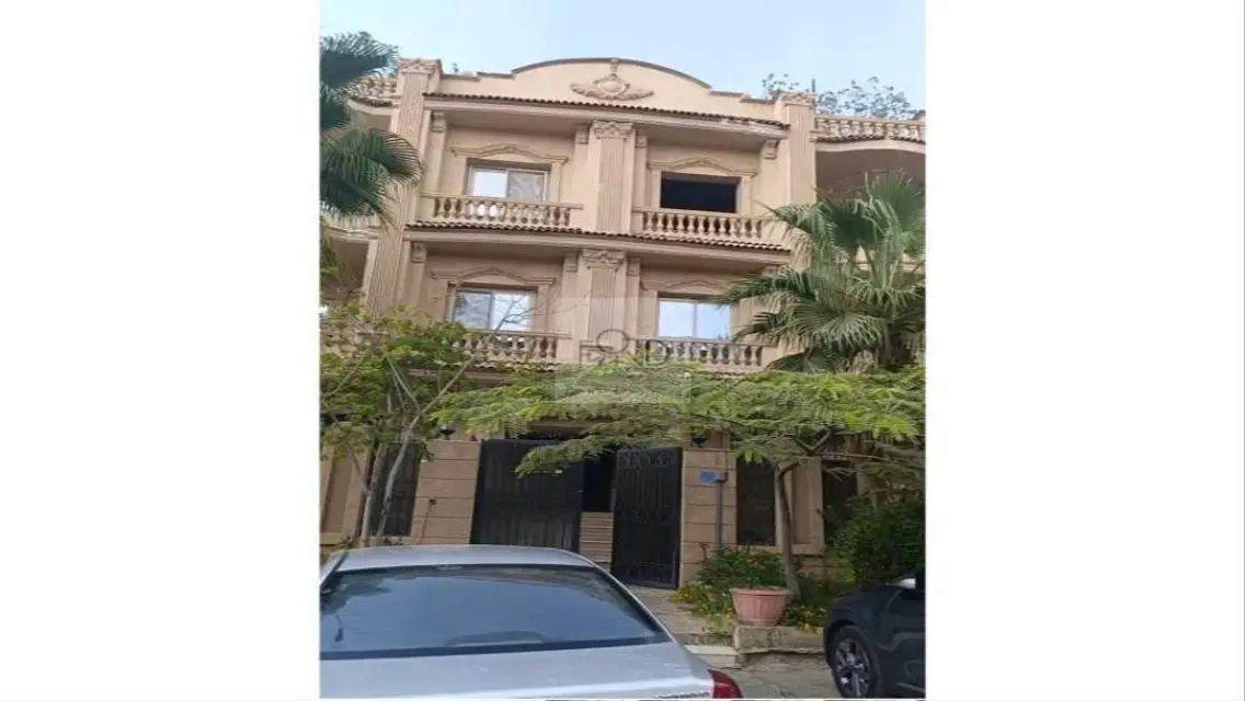 شقة للبيع بالنرجس فيلات باقل من سعر السوق