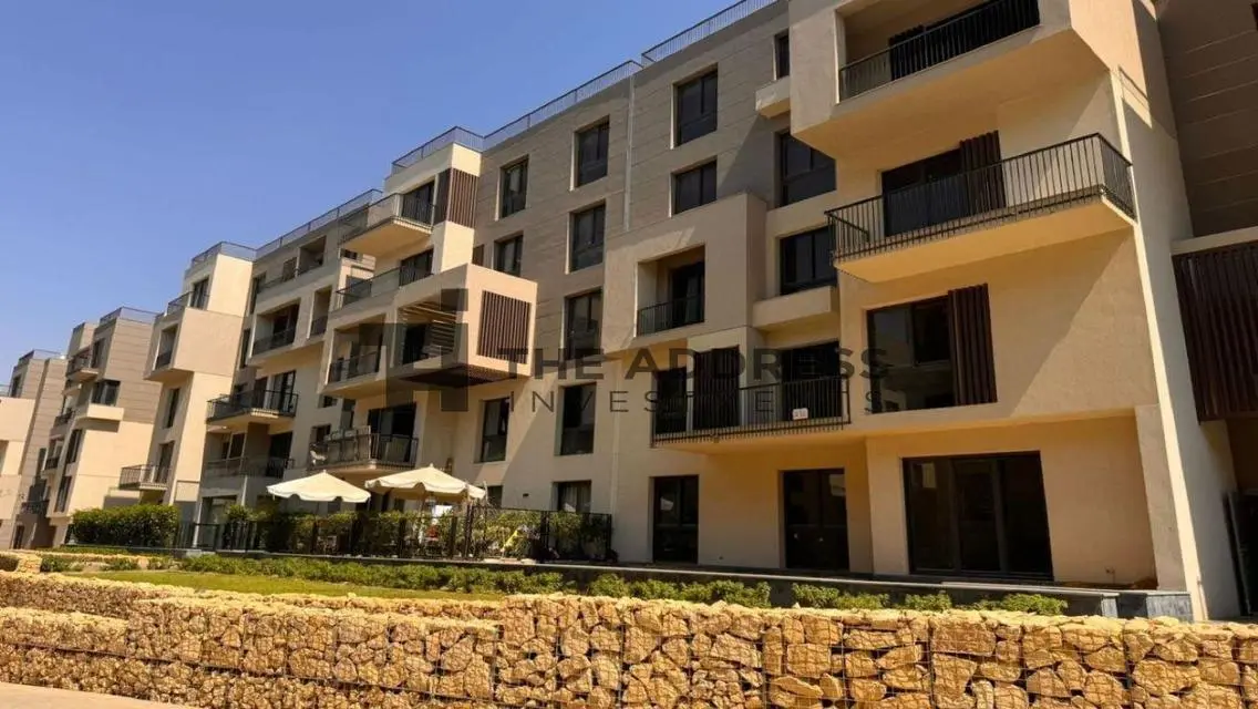 Pent house with1,500,000 down payment in new cairo