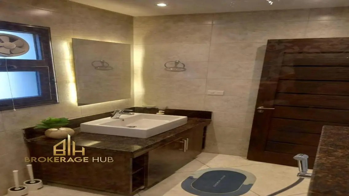 furnished Apartment 180 SQM for -rent- in Eastown