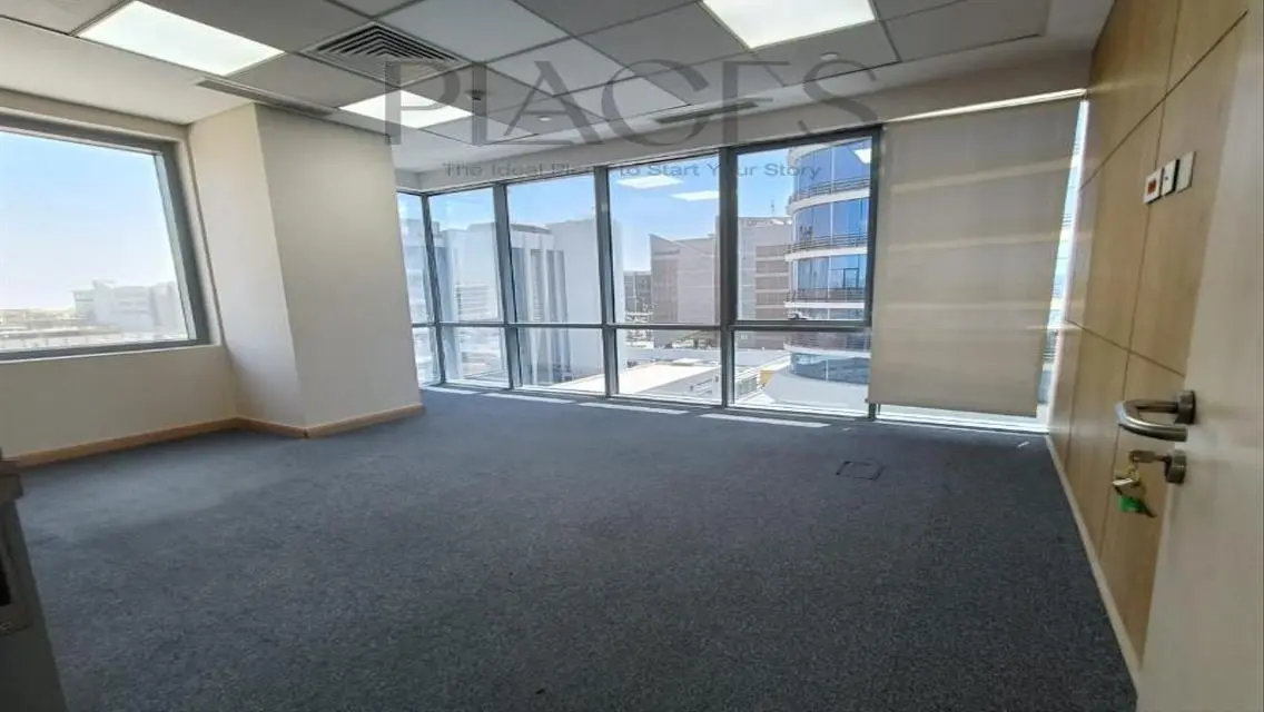 Luxurious 500 Sq M Office Space for Sale