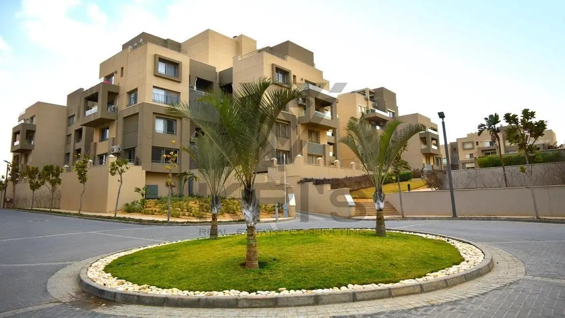 شقة بجاردن ريسيل متشطبة بالاثاث اقل من سعر الماركت