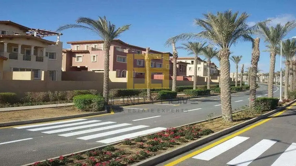 For sale Standalone in Hyde Park-installments 10y