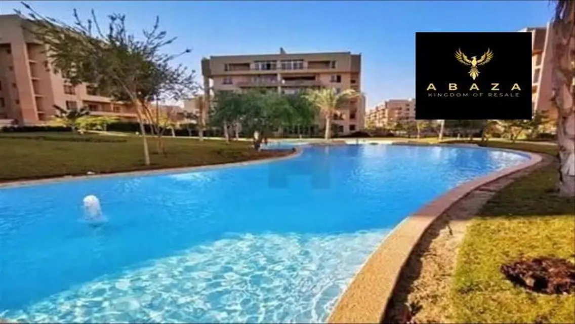 شقه للبيع بجاردن في كمبوند ذا سكوير