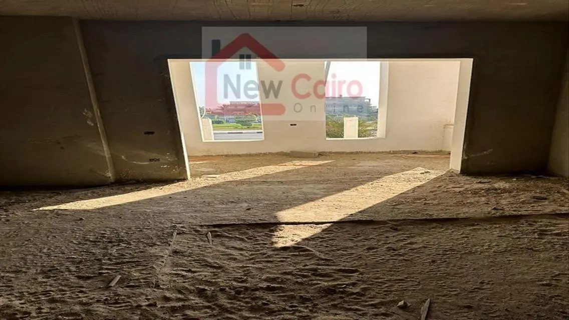 Luxury Apartment for Sale with Spacious Layout