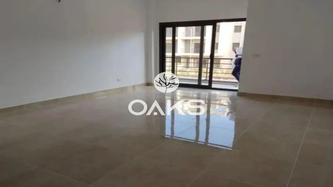 in Fifth Square Penthouse Ready to Move finished