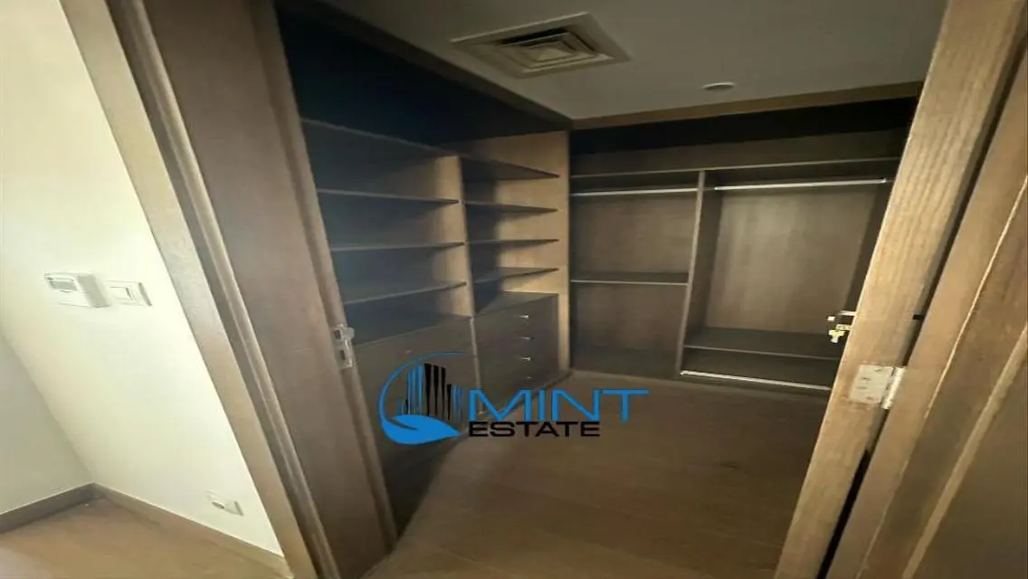 Prime Location Golf View Standalone In Uptown