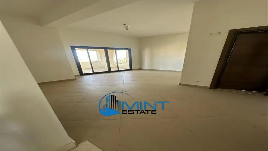 Prime Location Golf View Standalone In Uptown