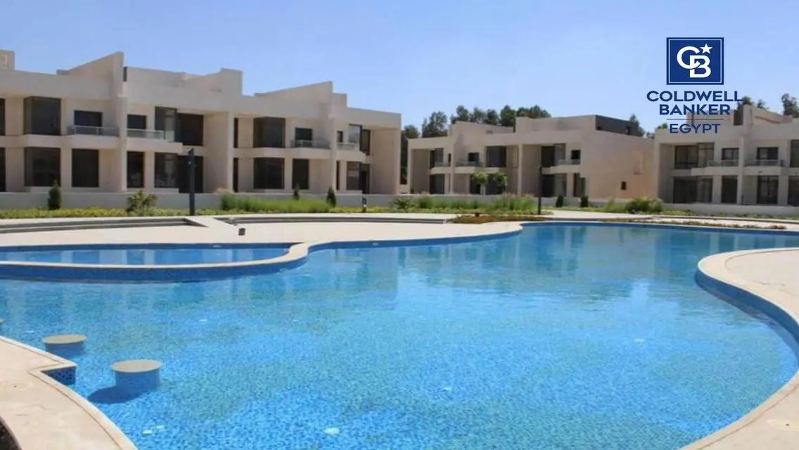 Resale Townhouse ready to move &amp; with installments