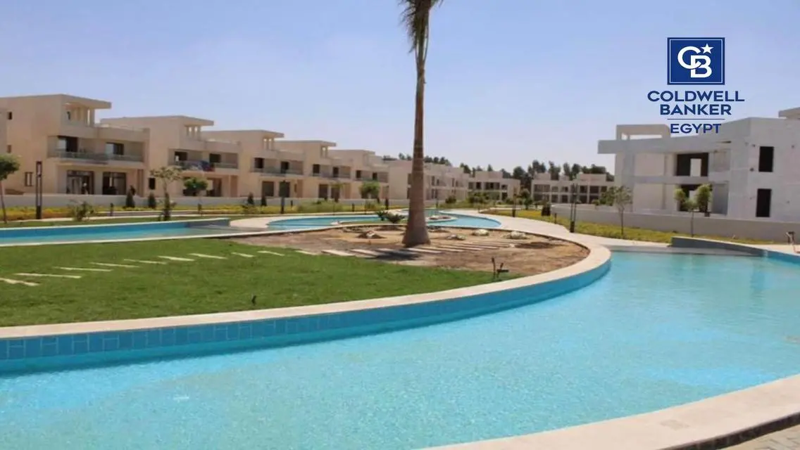 Resale Townhouse ready to move &amp; with installments