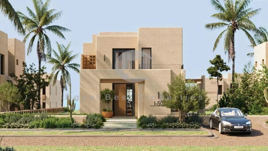 شاليه يري البحر للبيع في راس الحكمة على 7 سنوات