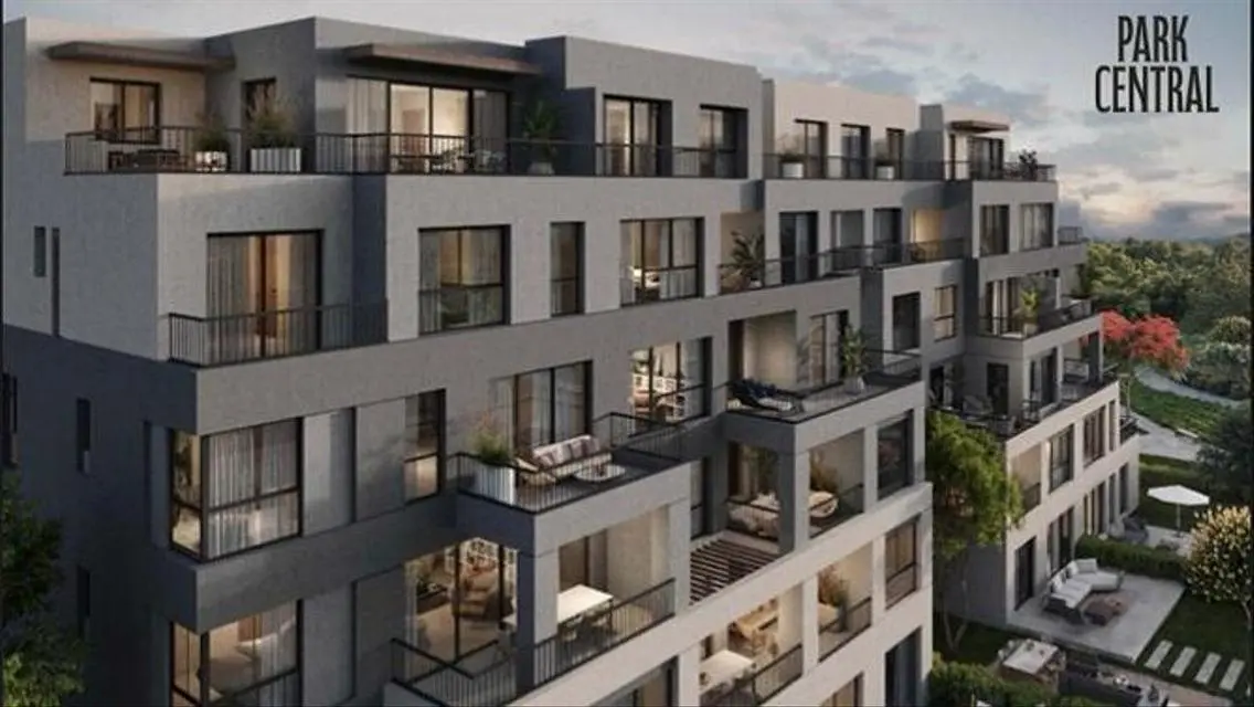 Luxurious Apartment for Sale in Park Central