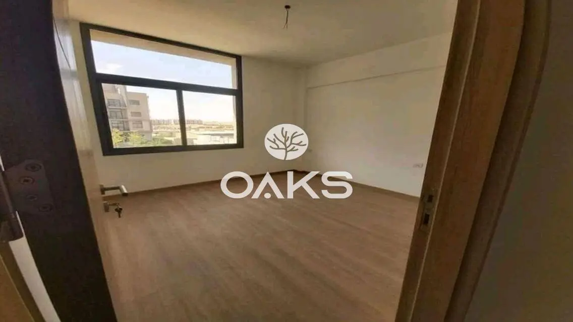 in Fifth Square Apartment finished Ready to Move