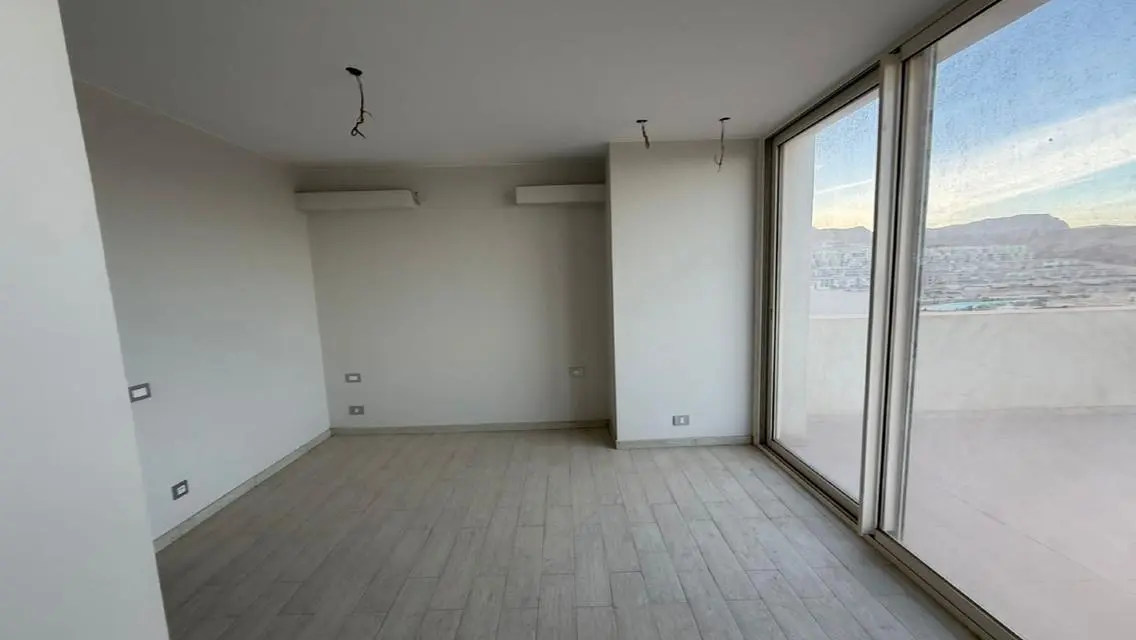 lowest rtm twin house with special location