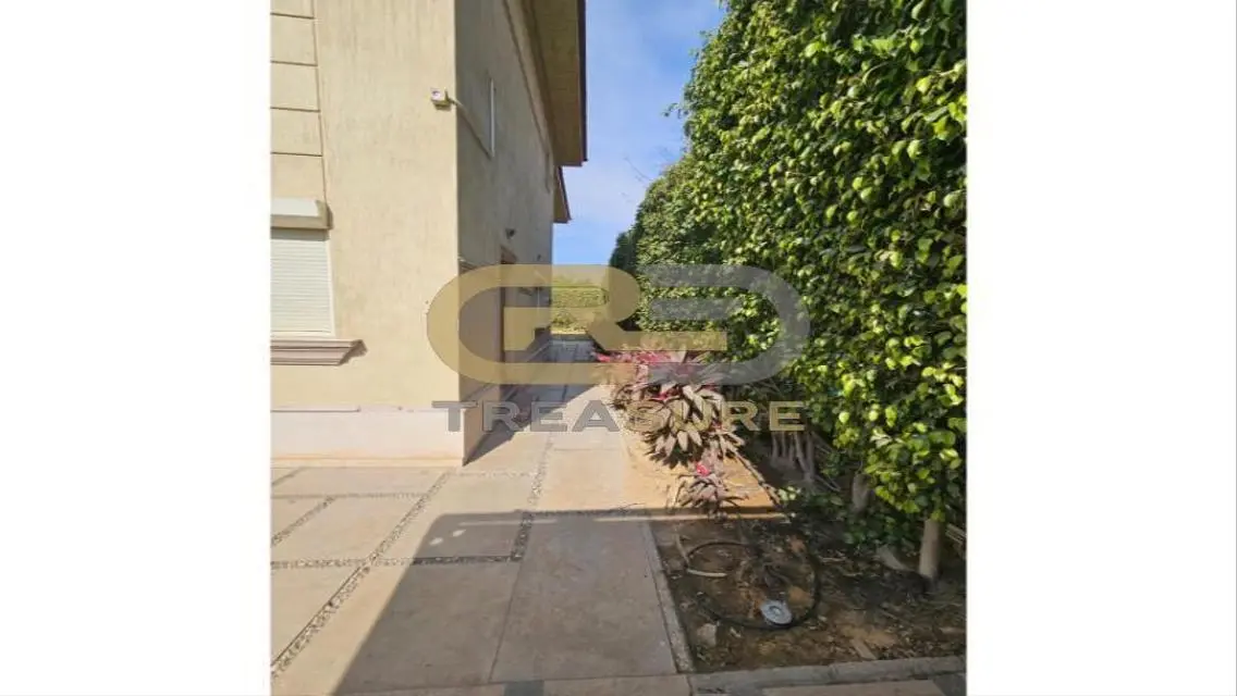 Standalone Villa in Moon Valley with Kitchen &amp; Acs