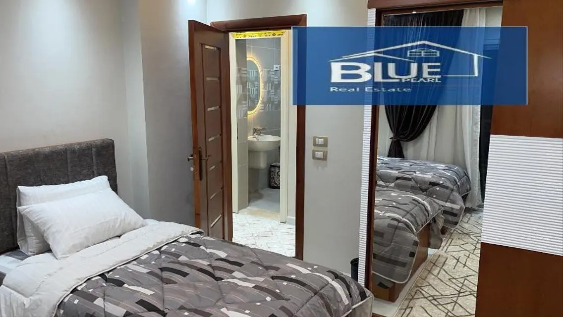 للايجار المفروش شقة 2 نوم اول سكن  في b2 مدينتي