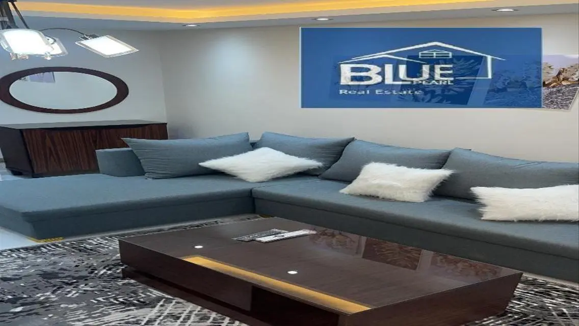 للايجار المفروش شقة 2 نوم اول سكن  في b2 مدينتي