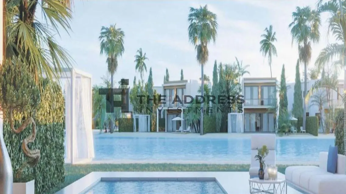 Townhouse +private pool over lagoon,Azzar Island