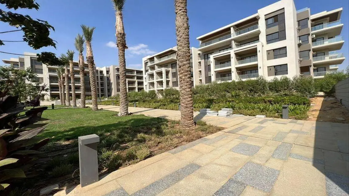 Ready to move fully finished apartment and over4 y