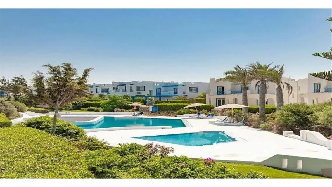 town house for sale in LVLS  m v north coast 180m